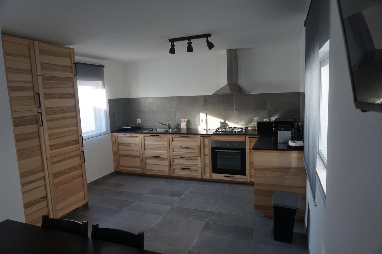 Trivial Pisao - Casa De Ferias, A Sua Familia Ferienhaus Raposeira (Faro)