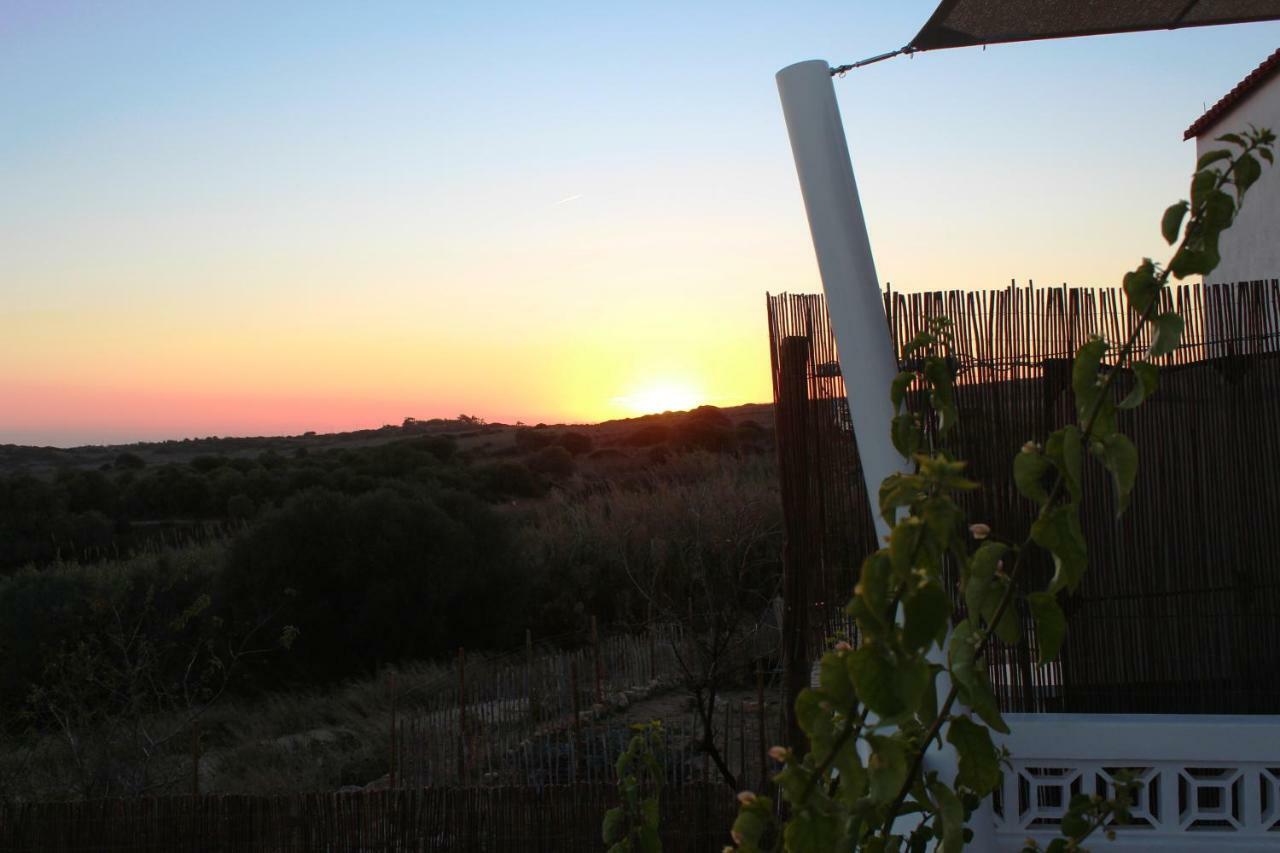 Trivial Pisao - Casa De Ferias, A Sua Familia Ferienhaus Raposeira (Faro)